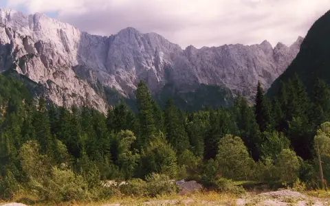 Planica jakie góry: Odkryj niesamowite szczyty Alp Julijskich