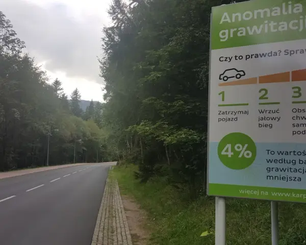 Góra Żar: Gdzie jest i dlaczego grawitacja tam oszukuje?