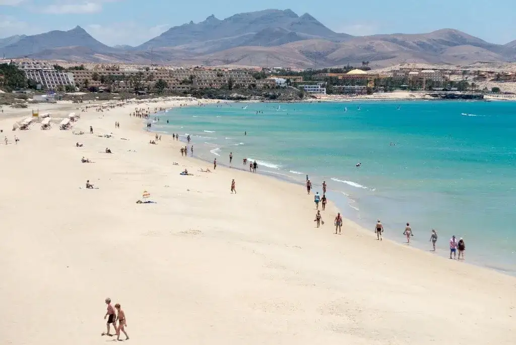 Zdjęcie Fuerteventura czy jest bezpiecznie? Poznaj zagrożenia i porady dla turystów